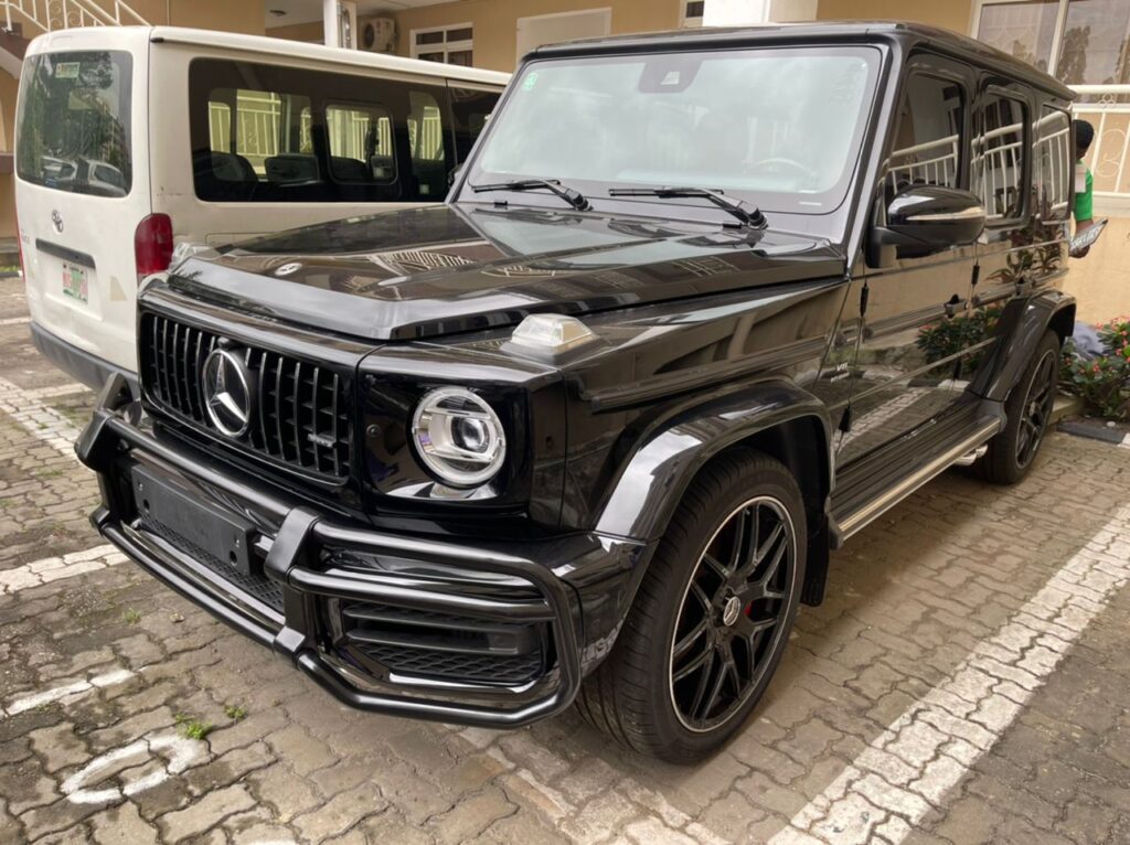MERCEDES BENZ G WAGON  N400,000 (AMOUNT PER DAY WITHOUT FUELING)