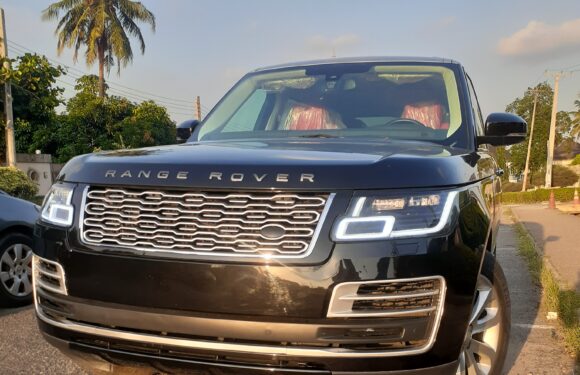 ALL YOU NEED TO KNOW ABOUT THE RANGE ROVER 2019 MODEL.